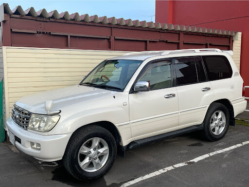 ランドクルーザー100系のホイール装着画像で見るタイヤホイールデータ10選！