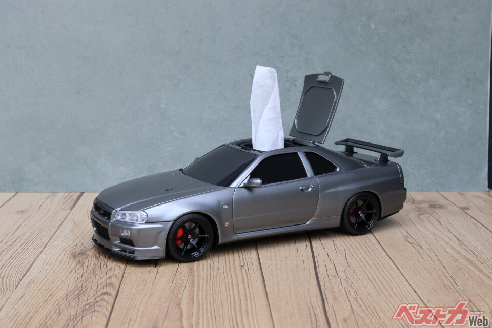 GT-Rがまさかの姿に!? 　愛と実用がミックスした新アイテム登場！　ウェットティッシュケースが本気すぎる
