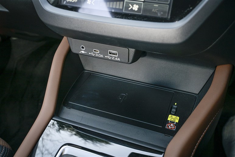 【販売店の声】新型「フォレスター」問い合わせの8割がハイブリッド。他社乗り換えも加速し納期は1年に