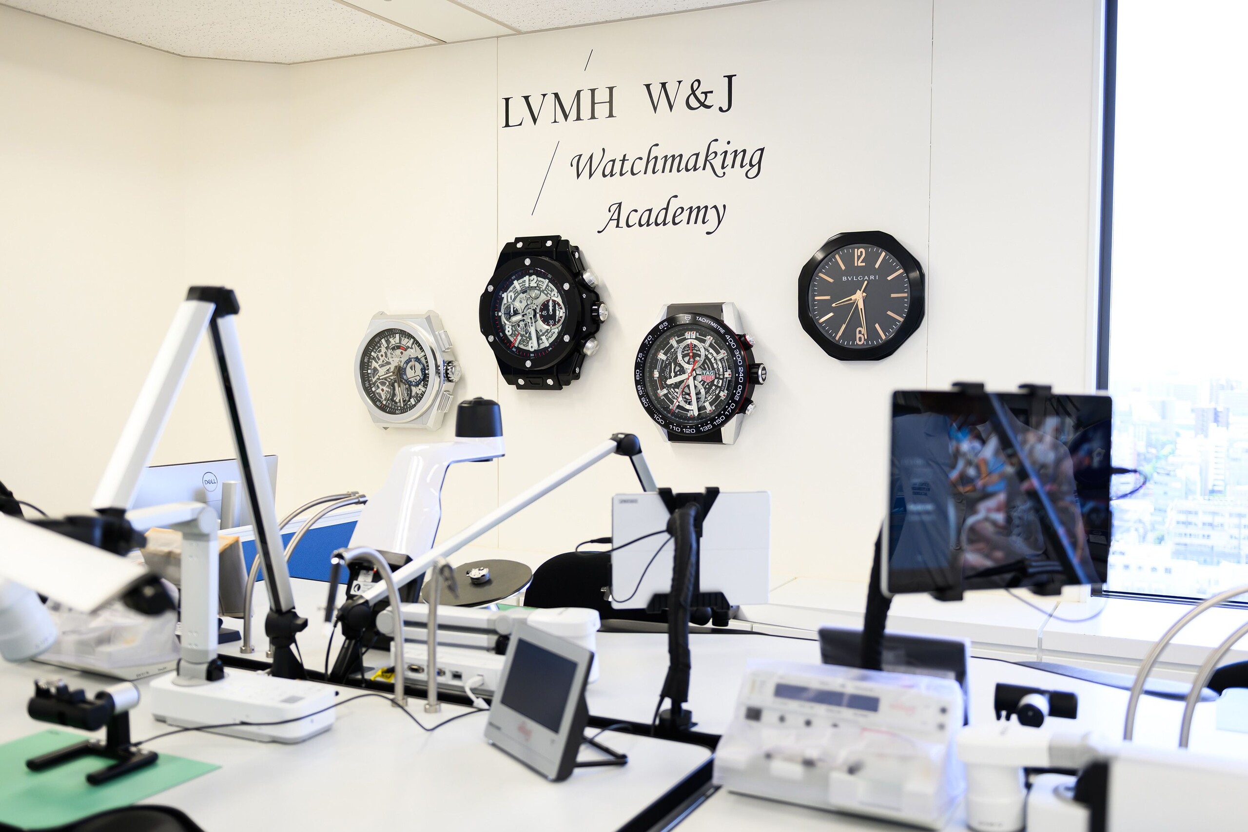 グローバルで活躍する時計部門のリーダーを育成！ 「LVMH Watches & Jewelry ウォッチメイキング アカデミー」が開講