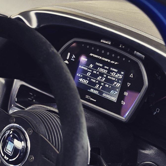 最近カスタムカーのお約束 後付けメーター はドコへ 消滅じゃなく ハイテク化 が変えたコクピット風景 Auto Messe Web 自動車情報サイト 新車 中古車 Carview