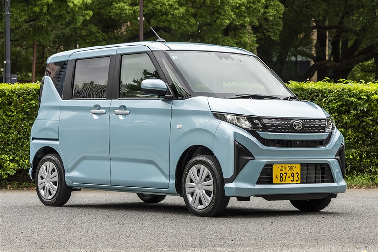 新型「ムーヴ」はバランス重視の優等生タイプ。スライドドア以外は地味キャラだがライバルを研究した装備と価格が上手い