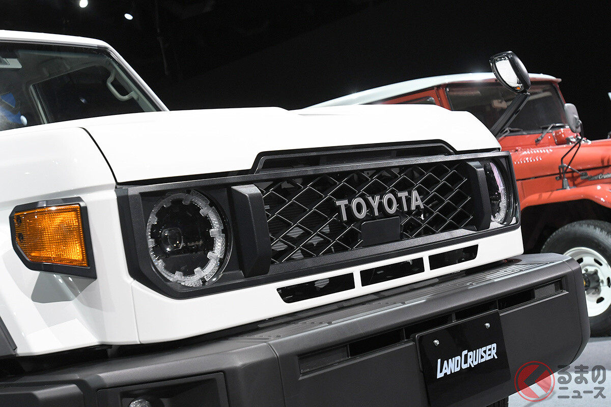 「MTじゃなきゃダメ…？」 トヨタ「ランクル70」が9年ぶり復活！オジサンVSワカモノで意見異なる!? MT論争の行方