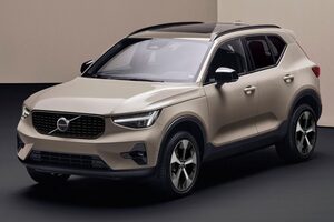 艶やかなブラックアクセントで精悍に。ボルボ「XC40」特別仕様車「ダークエディション」