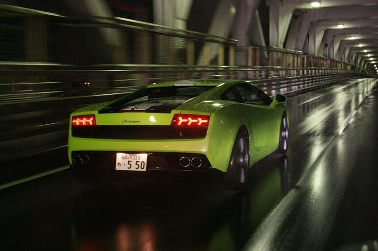 ガヤルドLP550-2VB、後輪駆動のランボ復活!