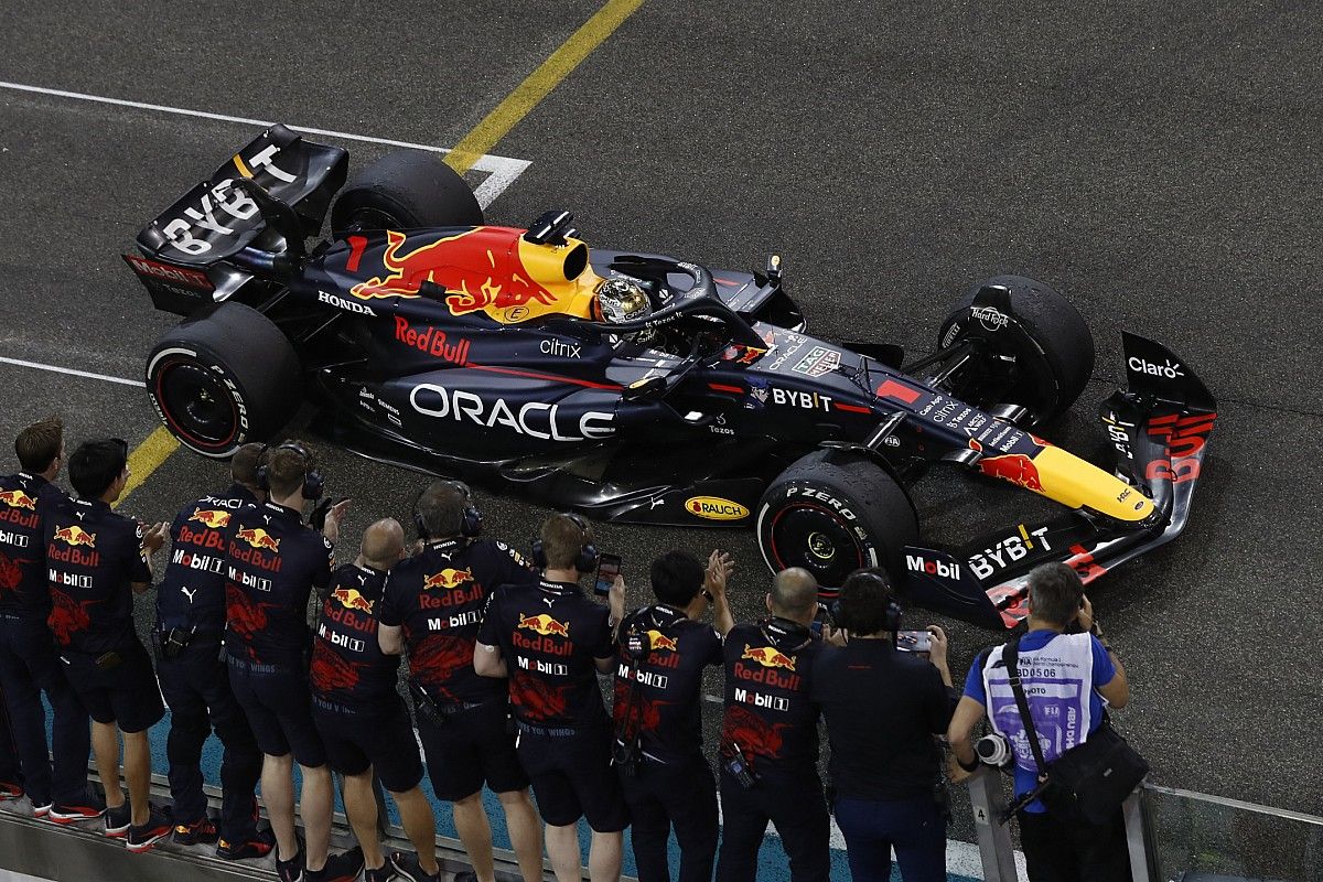 最大95％オフ！ モータースポーツ 2015年 F-1 公式プログラム ienomat