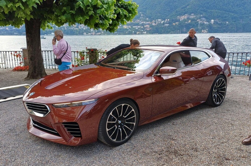 BMWが新型『スピードトップ』初公開　M8ベース、約8000万円のシューティングブレイク限定生産へ