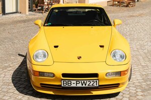 プアマンズポルシェと言われた「968」が7500万円！ 理由は世界に1台しかないプロトタイプ「968ターボS」でした