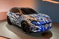 333psの高性能クロスオーバー　VW新型『TロックR』マイルドハイブリッドで2027年発売へ　プロトタイプ公開