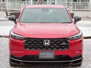 【写真蔵】ホンダ ヴェゼルに追加されたスポーティグレード「RS」