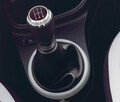 「ルノー・トゥインゴ」に自然吸気エンジン＋5速MT仕様の「S」が追加！