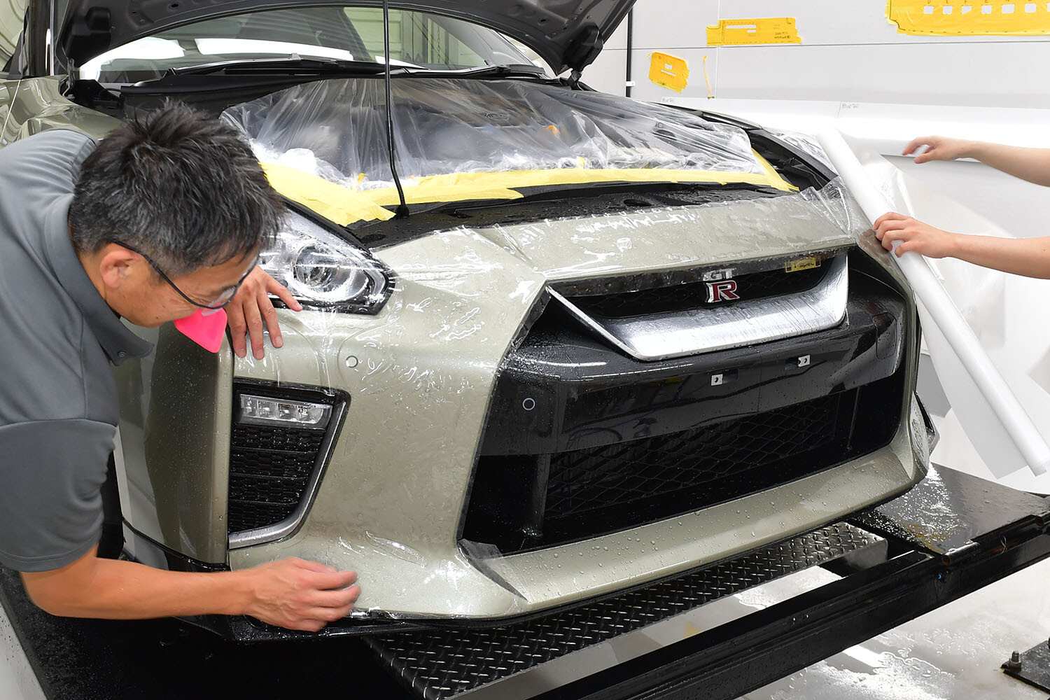 「オールペン」VS「ラッピング」ボディが劣化したクルマを新車当時の姿にリフレッシュするのに最適な方法を紹介します