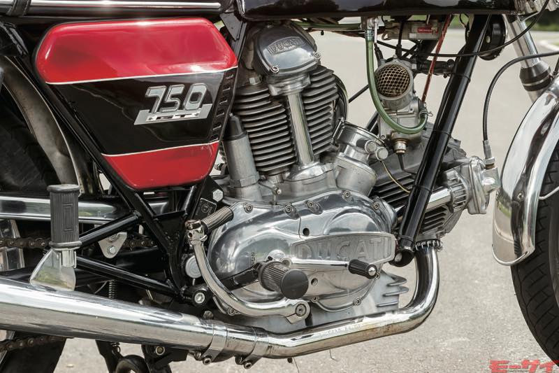 古くてシンプルと侮るなかれ 最新バイクでは味わえない キャブレター仕様 旧車の楽しみ方 モーサイ 自動車情報サイト 新車 中古車 Carview