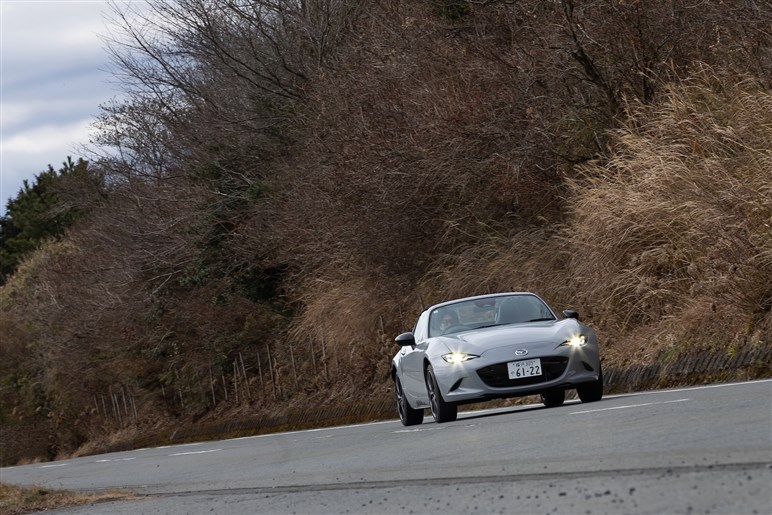 1t超もその魅力は輝きを増すーー新型ロードスターは“小さな”変化で走りを“大きく”進化させた