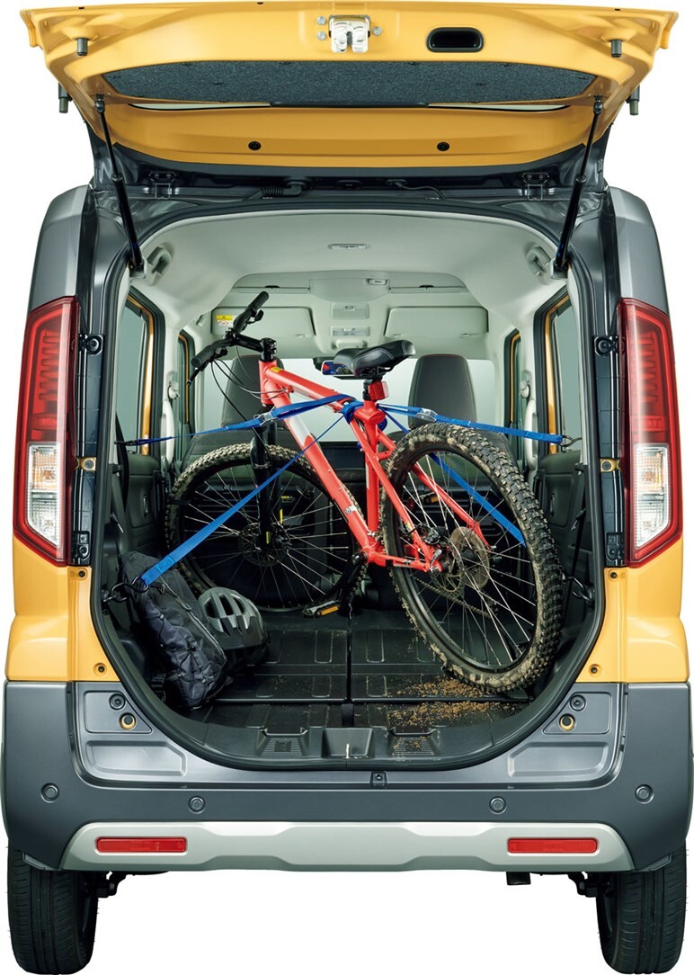 スズキ新型「スペーシアギア」発売。専用装備とジムニー顔でより便利＆アクティブに！ 約195万から