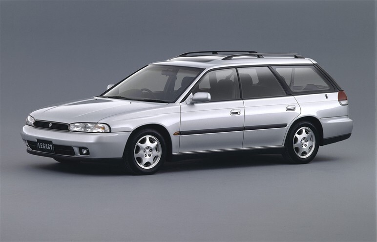 歴代レガシィ ツーリングワゴンからレヴォーグへ