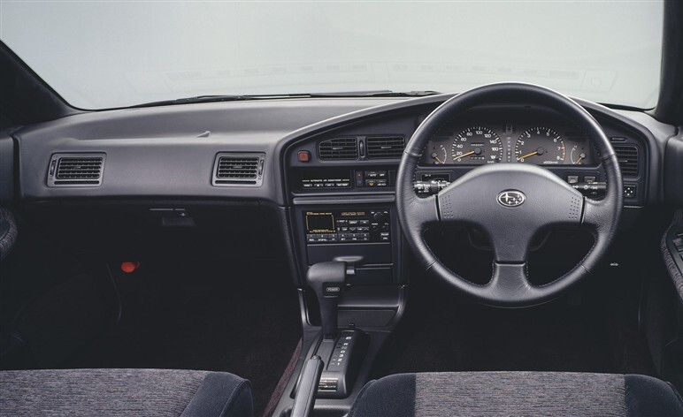 歴代レガシィ ツーリングワゴンからレヴォーグへ