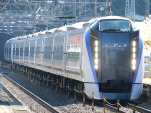 片道だけの中央線「新宿行き夜行特急」いよいよ運行へ 5時間かけて長野県と東京都を直結！ 今月に1日限定