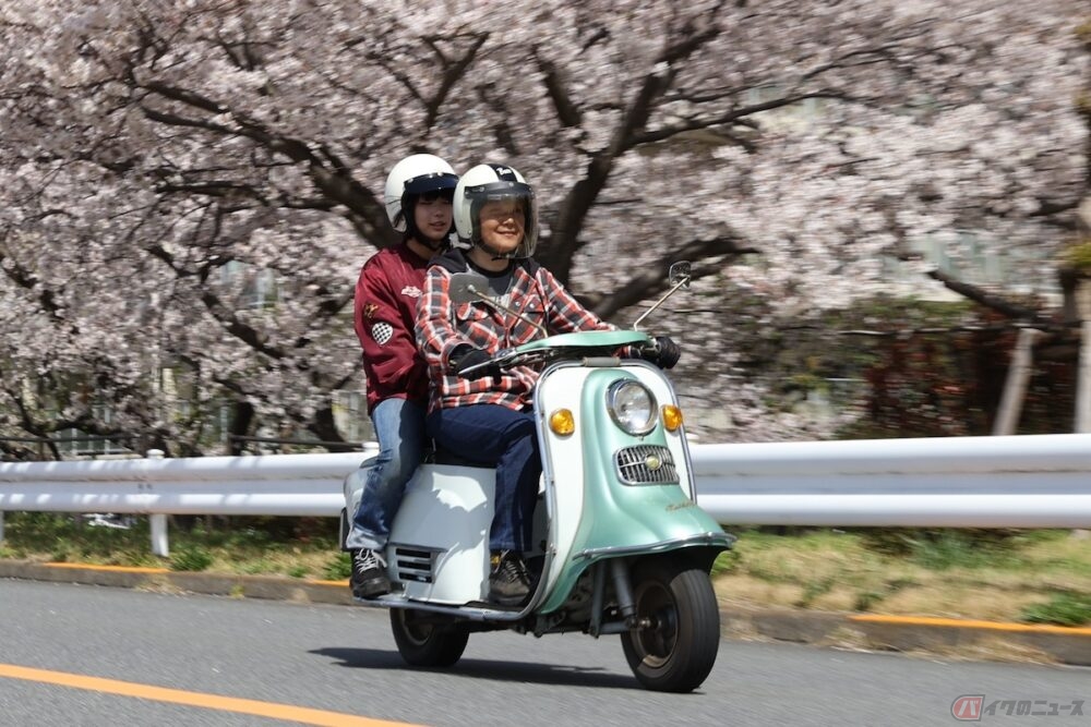 ヴィンテージな鉄スクーター富士重工業のラビット S601ってどんなバイク ママライダーが親子でタンデムツーリングに行ってみました バイクのニュース 自動車情報サイト 新車 中古車 Carview