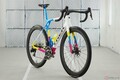 TREKから新たにプレミアムペイント登場　9日間の過酷なレースに挑む女性チームの活躍を応援!?