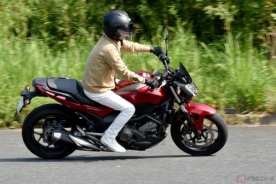 クラッチ操作不要のdct搭載バイクに驚く 木下隆之の またがっちゃいましたvol 62 バイクのニュース 自動車情報サイト 新車 中古車 Carview
