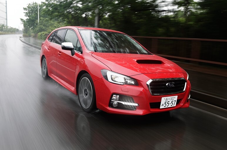スバル・クロスオーバー7に試乗＆改良版レヴォーグは「後ろにもぶつからない」