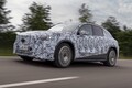 メルセデス・ベンツ新型『GLC』9月発表へ　ハイテク満載、航続距離700km達成か