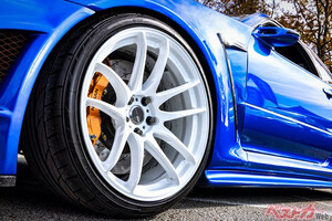 【カッコよすぎる…】15年ぶりの新作!!　気合いの軽量化&スポークの落とし込みも見事すぎ!!　老舗ワークさすがのデキ