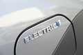 仲良くケンカして生まれたトヨタとスバルのEV！　bZ4Xとソルテラはどんなクルマで何が違うのか？