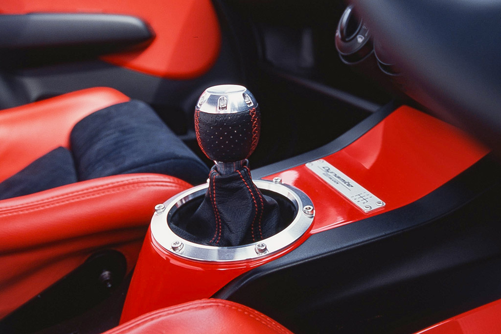 フィットに2 0lレースエンジン搭載 無限のレーシング魂 ここに炸裂 Option Back Number Web Option 自動車情報サイト 新車 中古車 Carview