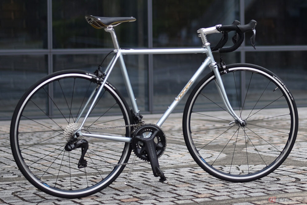 創業93年目の老舗自転車ブランド「VIGORE」 最新ハンドメイドロードバイク「70next」の受注を開始