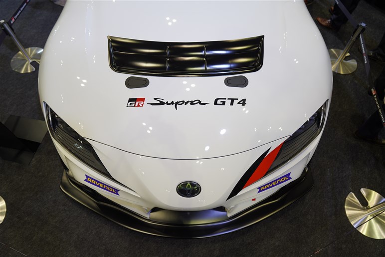 今年3月に欧州で発売されるスープラのGT4マシンも展示 - 東京オートサロン
