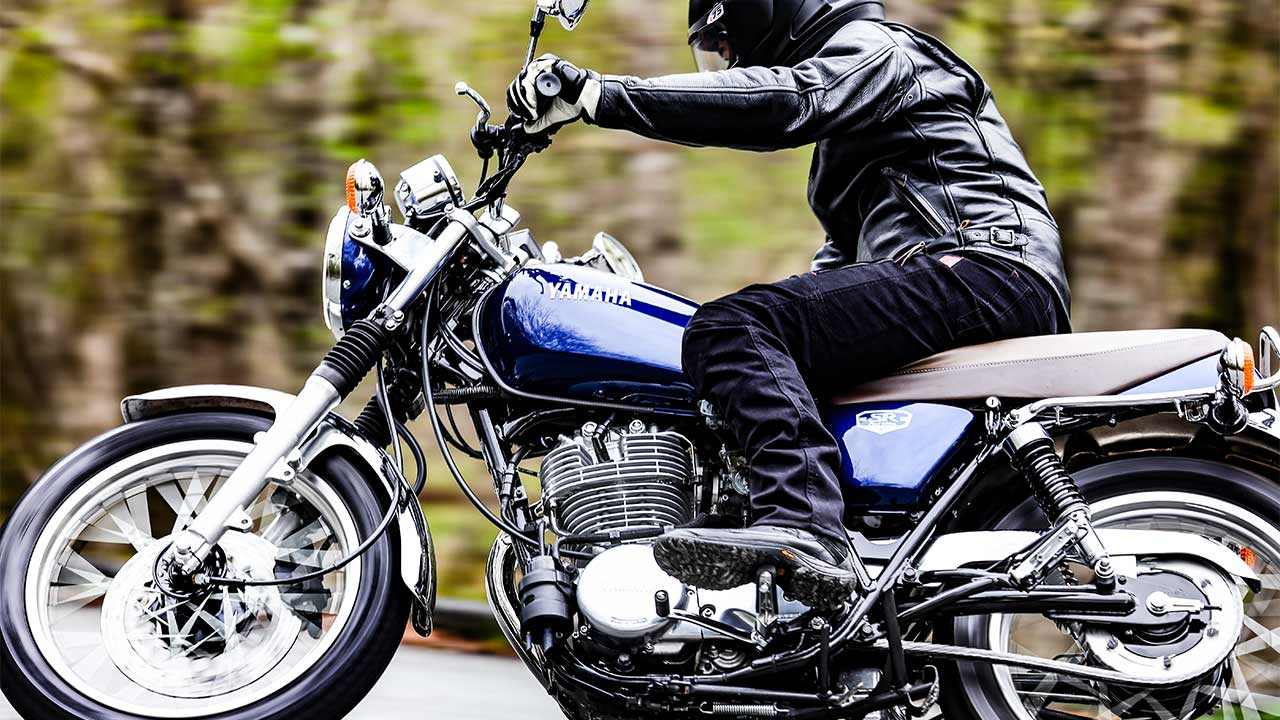 「イマラオスタイル」SR400エンジン  実働 絶賛販売中のSR400-2型最初期モデル 久し振りにエンジン掛けたら
