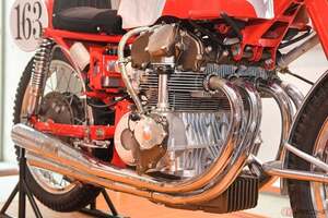 シャフトドライブの必需品！「ベベルギア」とは？