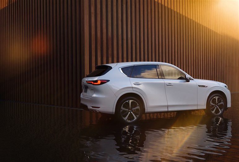 マツダ「CX-60」改良。乗り心地改善、お得なスポーツグレード＆特別仕様追加で起死回生なるか…327万円から