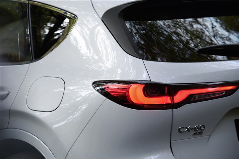 マツダ「CX-60」改良。乗り心地改善、お得なスポーツグレード＆特別仕様追加で起死回生なるか…327万円から