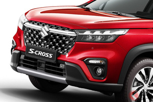 スズキ新型SUV「エスクロス」発売！ ギラ顔に全面刷新＆6速MTも選べる！ 約380万円から欧州に導入へ