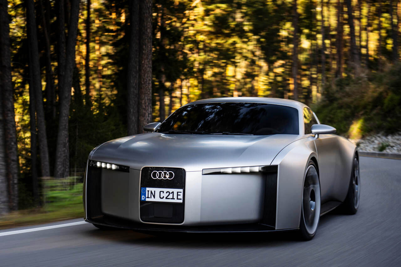 【速報】アウディ、公道走行可能な「コンセプトC」を公開。TT／R8の系譜に連なる、新デザイン哲学のEVスポーツ