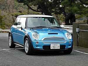 【懐かしの輸入車 76】MINI クーパーSは「クーパー」の名が与えられるにふさわしいホットハッチだった