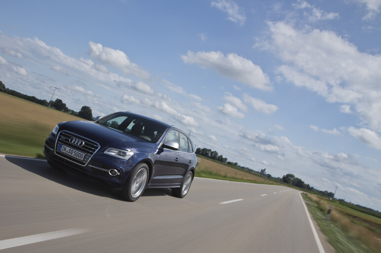 MC版アウディ Q5の隠し玉 SQ5 TDIの実力