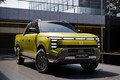EV走行時の最大航続距離は135km、初のEVピックアップトラック！ 日産が上海モーターショー2025で「Frontier Pro」を世界初公開