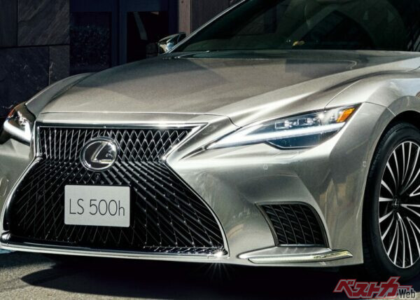 こりゃもう[乗り心地 番付け]1位決まり　最新LSが気づかぬうちに[極上に変身]