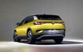 VW、新型EV「ID.4」を欧州で年内発売！ 同社初のグローバルEVはSUVで登場　満充電で最大520km走行可能！