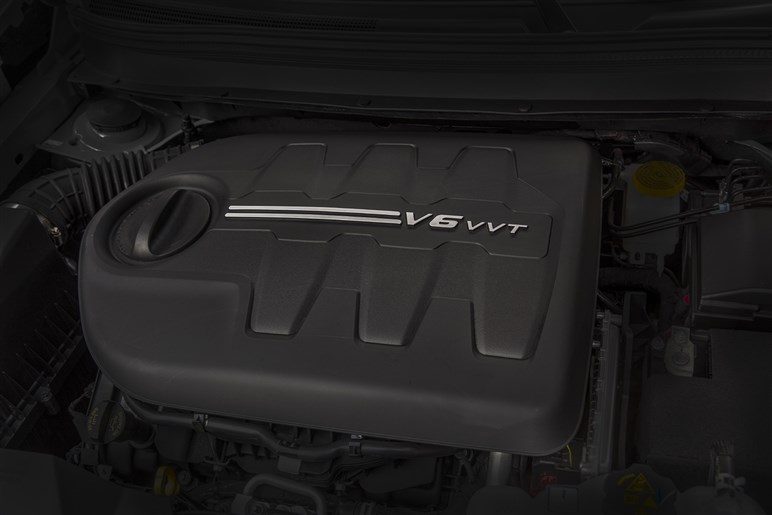 【復活】ジープが新型「チェロキー」のティザーを公開。強力エンジンにBEVまで用意し、競争力のある価格に
