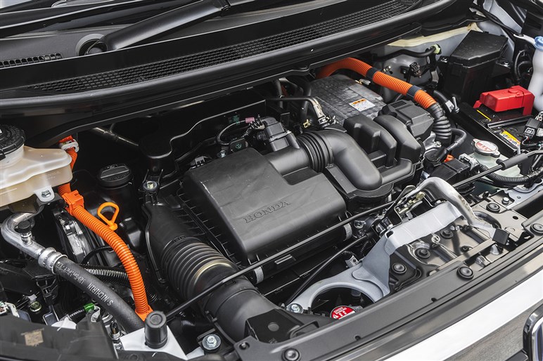 【また売れそう】新型「フリード」プロトタイプ試乗　見た目だけじゃなく走りも全方位アップデート
