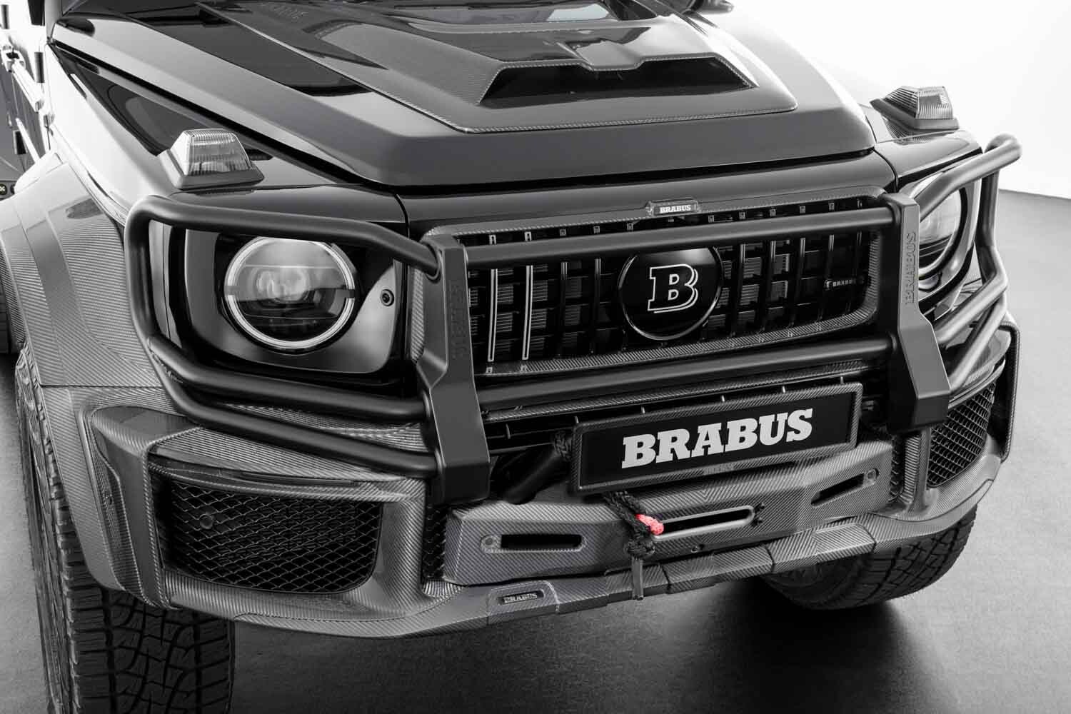 「800馬力」V8ツインターボを搭載するブラバス「XL 800」は重量級ボディでも0→100km/h加速はわずか4.6秒