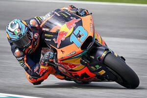 Moto2マレーシア決勝｜ビエッティが逃げ切り優勝。新王者の小椋藍はマシントラブルでリタイア