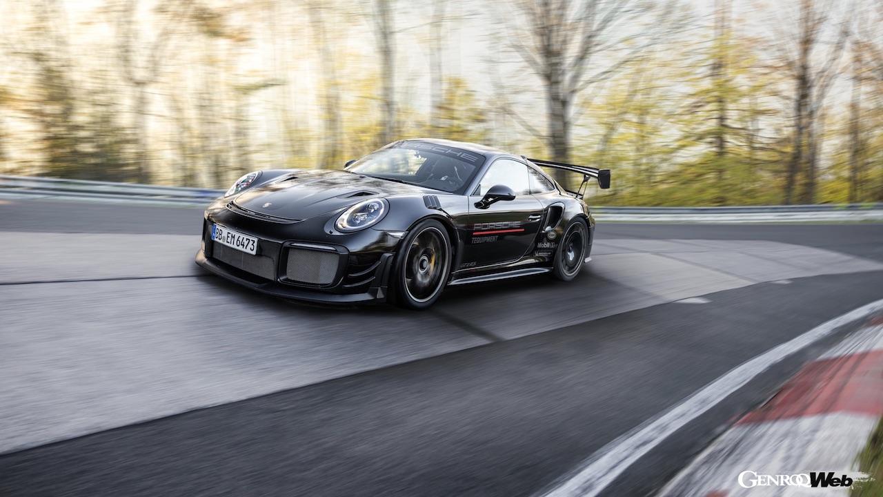 ポルシェ 911 Gt2 Rs ニュルブルクリンクで市販車最速ラップを更新 動画 Genroq Web 自動車情報サイト 新車 中古車 Carview