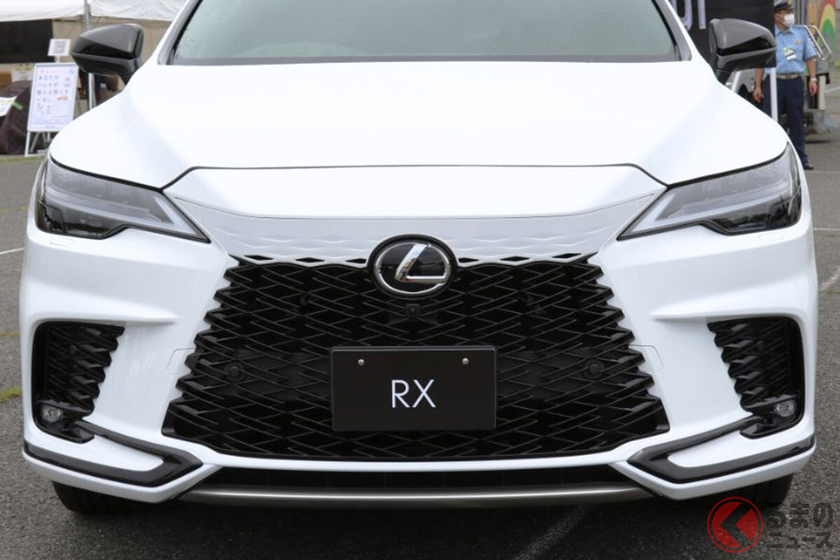 レクサスが新型SUV「RX」を発売！ 7年ぶり全面刷新でスピンドルボディ＆最速仕様設定！ 5代目は何が変わる？ 価格は664万円から