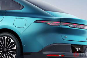 日産がJMS2025で初公開する新型「セダン」に大反響！ 「250万円は破格」の意見も？ 「フーガ」級の全長4.9mボディ＆低いルーフでも“室内広々”！ クーペ風なN7が話題に